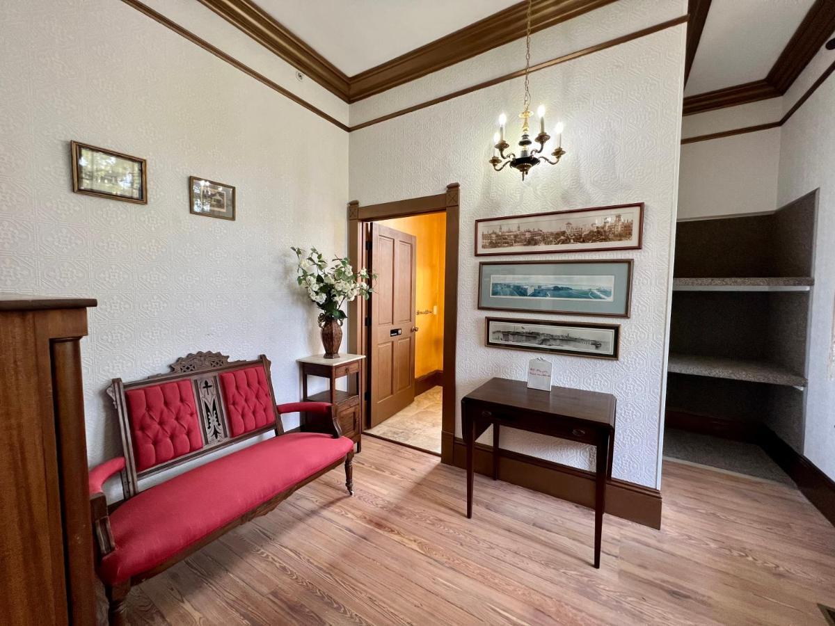 1001 Nights Historic Bed And Breakfast Adults Only St. Augustine Bagian luar foto