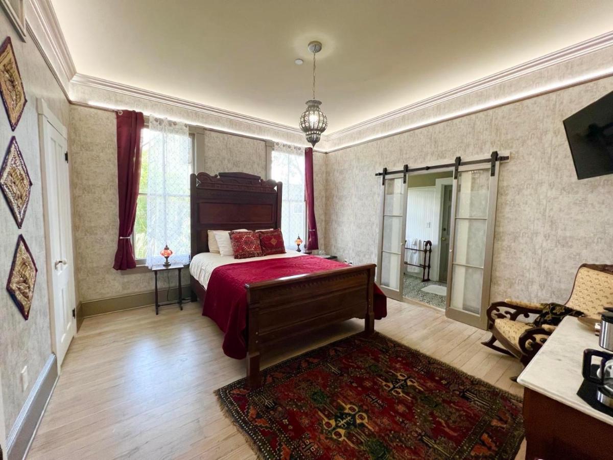1001 Nights Historic Bed And Breakfast Adults Only St. Augustine Bagian luar foto