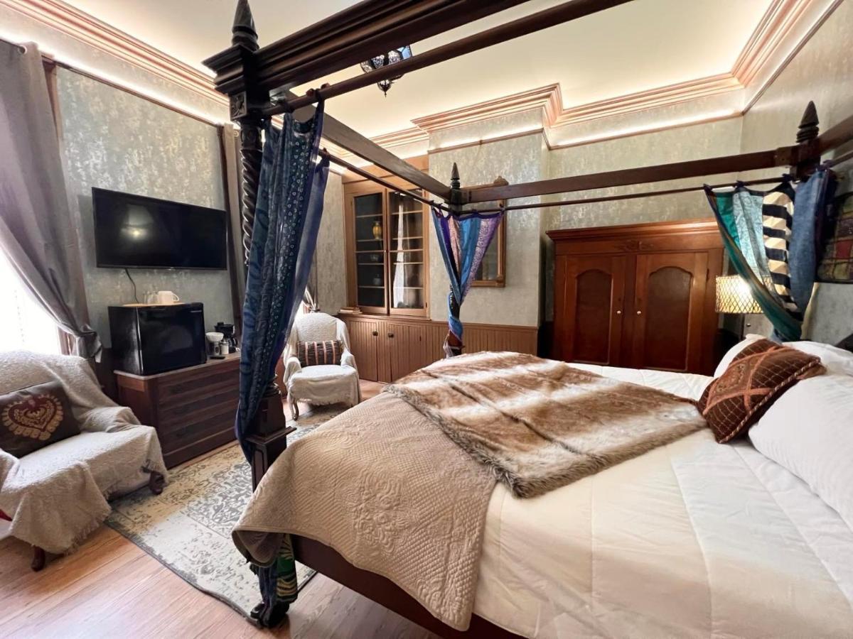 1001 Nights Historic Bed And Breakfast Adults Only St. Augustine Bagian luar foto